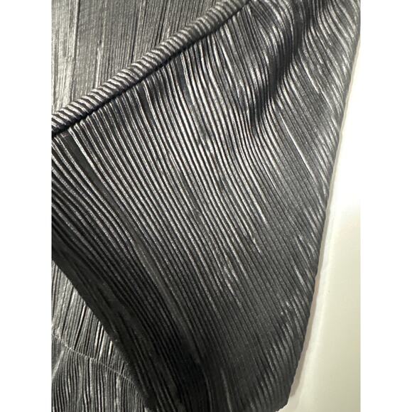 ASOS DESIGN plisse wrap tie romper short sleeves black size 12 - Picture 10 of 12